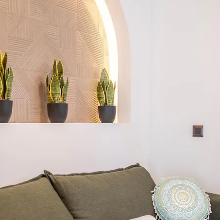 The Infinities * Kos-stad