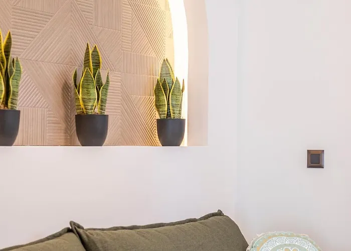 The Infinities * Kos-stad